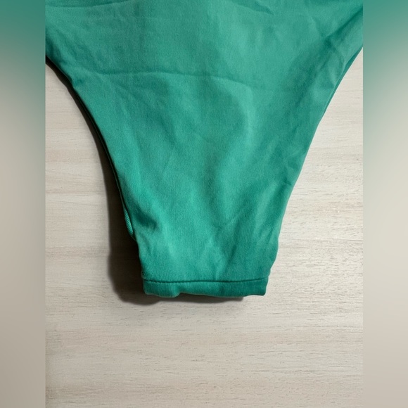 Lspace Swimsuit bottoms - Picture 3 of 3